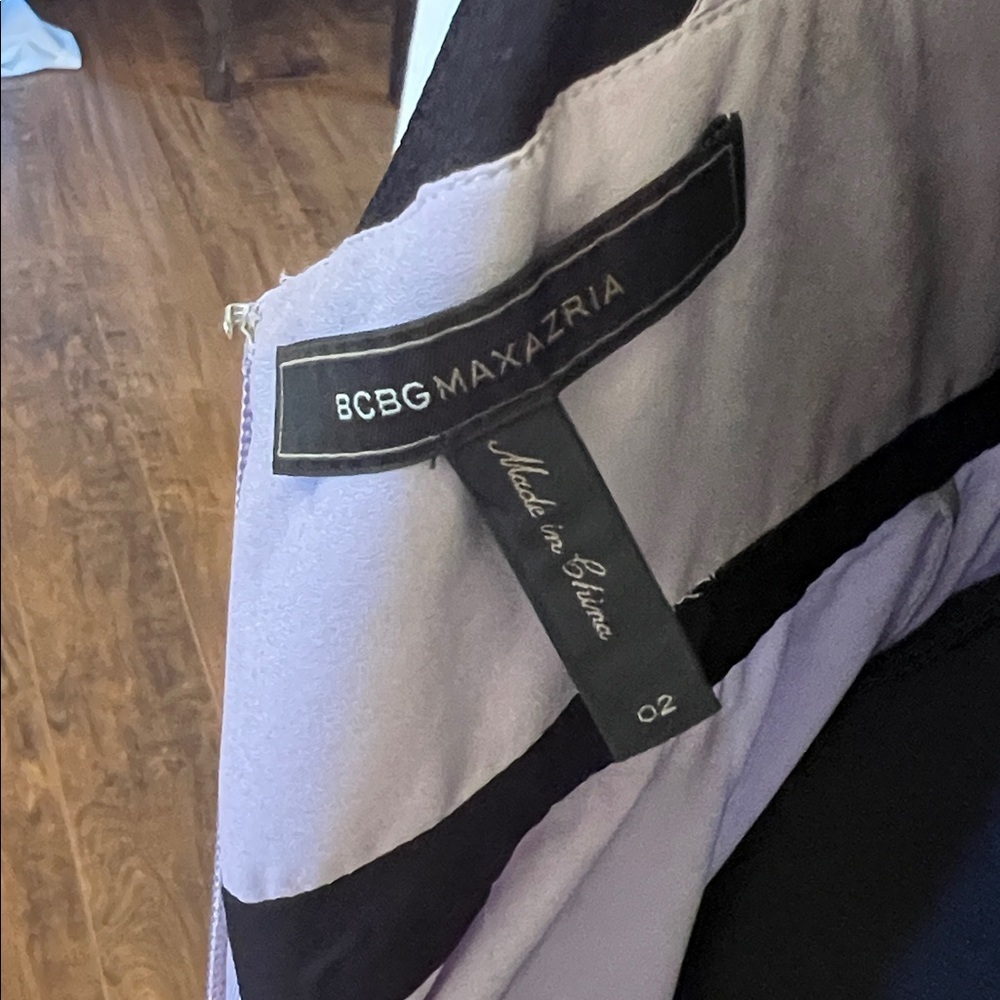 BCBGMaxAzria Elegant Lavender and Black Evening Gown - Picture 5 of 14